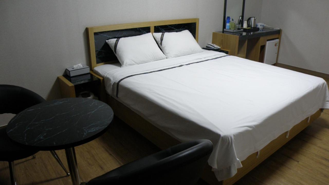 Daecheon Island Hotel Порён Экстерьер фото